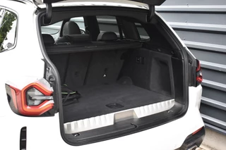 BMW X3 BMW X3 xDrive30e M Sport | Panoramadak | 21'' Velgen | Camera | CarPlay | Head-Up | Stoelverwarming | Sfeerverlichting | - afbeelding nr 37