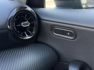 Mercedes-Benz A-Klasse Mercedes-Benz A-klasse 180d Aut. Busi. Solution | Navi | Camera | Apple Carplay | - afbeelding nr 26