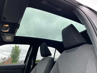 Toyota Yaris Cross Toyota Yaris Cross 1.5 HYBRID ADVENTURE, Pano, Led, HUD, Camera, ACC, Stoel/stuur verw. - afbeelding nr 2