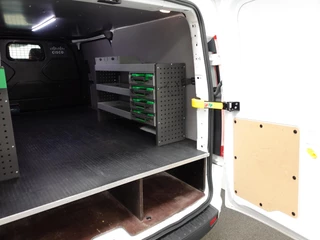 Ford Transit Custom Ford Transit Custom 300 2.0 TDCI L2H1 Trend 2x Schuifdeur Trekhaak Airco Cruise control Parkeersensoren - afbeelding nr 10