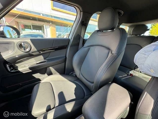 MINI Countryman Countryman 2.0  PHEV  Automaat 224 pk All4 Cooper SE  Business Edition Navigatie ,  Camera Achter , Parkeerhulp , Velgen , lederen bekelding met verwarming , Lage km stand 6.045 km ! - afbeelding nr 24