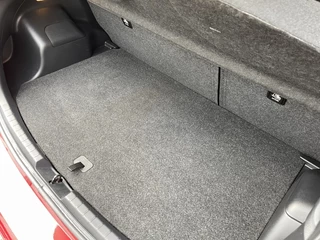 Toyota Yaris Toyota Yaris 1.5 VVT-i Dynamic | Stoelverwarming | Bluetooth | Elektr. Inkl. - afbeelding nr 24