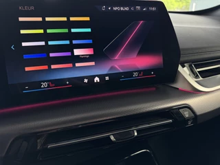 BMW X1 BMW X1 XDRIVE 25E M-SPORT LED ELEK.KLEP NAVI STOELVERW M-SHADOW LINE CARPLAY/ANDROID ZWARTE.HEMEL PHEV PLUG IN HYBRID AWD 4X4 4WD - afbeelding nr 56