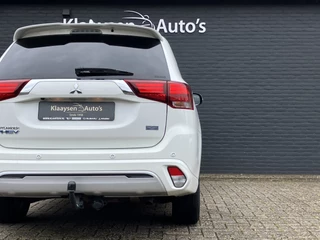 Mitsubishi Outlander Mitsubishi Outlander 2.4 PHEV Instyle 225 pk 4WD AUT. | 1e eigenaar | dealer onderhouden | leder interieur | trekhaak | navigatie - afbeelding nr 13