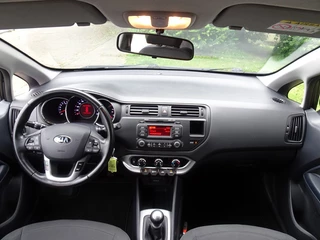 Kia Rio Kia Rio 1.2 CVVT BusinessLine met Radio en Airco - afbeelding nr 9