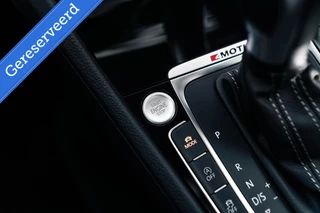 Volkswagen Golf Volkswagen Golf 2.0 TSI 4Motion R Pano Dynaudio Camera - afbeelding nr 43