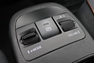 Fiat 500e Fiat 500e Icon 42 kWh Virtual Cockpit, Climate, Apple Carplay, Cruise, DAB, USB, 16'' - afbeelding nr 41