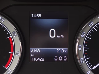 Škoda Karoq CAMERA / STOELVERW / CARPLAY / NAVI / CLIMA / PDC / NL-AUTO - afbeelding nr 33