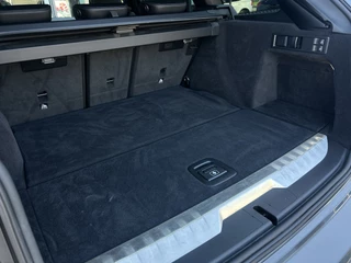 BMW 3 Serie BMW 3 Serie Touring 320e xDrive M-Sport - afbeelding nr 9