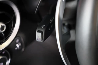 Alfa Romeo Giulia Alfa Romeo GIULIA 2.0 T GME AWD Tributo Italiano / FACELIFT / Digital Cockpit / Acc / HK / Leder / Elek Stoelen / Camera / 19 Inch - afbeelding nr 24