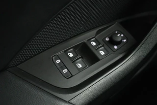 Škoda Octavia Skoda Octavia 1.4 TSI iV Business Edition | Trekhaak |  Stoelverwarming | Carplay | Full LED | PDC | Navigatie | Climate control | Cruise control | PHEV - afbeelding nr 28