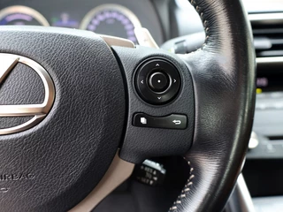 Lexus IS Lexus IS 300h 25th Edition | Vol Leder | Stoelverwarming | Parkeersensor - afbeelding nr 26