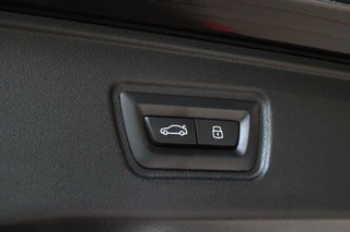 BMW 5 Serie BMW 5-serie Touring 530e PANO | TREKH | HUD - afbeelding nr 45