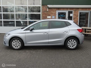 SEAT Ibiza Seat Ibiza 1.0 TSI 95 PK Style Business Intense/Carplay/Camera/PDC/Led - afbeelding nr 17