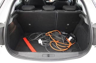 Opel Corsa-e Opel Corsa-e Edition 50 kWh 3 Fase - Carplay, Cruise, Clima, SOH 91% - afbeelding nr 10