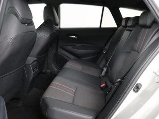 Toyota Corolla Toyota Corolla 1.8 Hybrid GR-Sport | Trekhaak | Stoelverwarming |  Adaptive cruise | Camera | Carplay | Sportstoelen | Full LED | Park Assist | Keyless - afbeelding nr 7