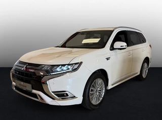 Mitsubishi Outlander 2.4 PHEV Instyle ( Luxe interieur-Apple Carplay-360 camera-Adap.