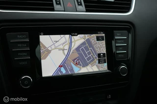 Škoda Octavia Skoda Octavia Combi 1.2 TSI Greentech Ambition ECC/NAVI/PDC - afbeelding nr 19