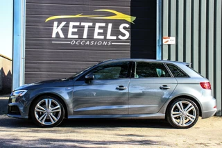 Audi A3 Audi A3 Sportback 35 TFSI S Line Edition - afbeelding nr 2
