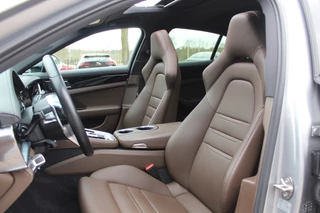 Porsche Panamera Porsche Panamera 2.9 4 E-Hybrid / Panoramadak / 360Camera / Achterasbesturing / Head-up / 21'' / Burmester / Softclose / Sportuitlaat / Sportdesign + Chrono / Keyless / DAB / ACC / Stoelventilatie - afbeelding nr 4