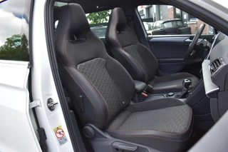 SEAT Tarraco SEAT Tarraco 1.4 TSI e-Hybrid Business FR Pano Kuip 360C Lane Trekhaak ACC - afbeelding nr 17