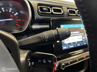 Citroën C3 Citroen C3 1.2  LUXE / LED / CLIMA / NAVI-CARPLAY / ALL SEASON - afbeelding nr 28