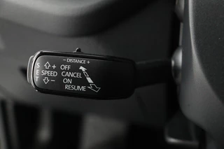 Škoda Octavia Skoda Octavia 1.0 e-TSI Business Edition Plus |  Stoelverwarming | Trekhaak | Camera | Adaptive cruise | Memory | Carplay | Side Assist | Full LED | Keyless | Park Assist | Navigatie - afbeelding nr 12