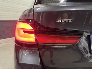 BMW 5 Serie HEAD-UP/LASER/ACC/TREKHAAK/360CAMERA/ALCANTARA/KEYLESS/SHADOW-LINE/DRIVING ASS PRO/SFEER/STUUR+STOELVERWARMING/LIVE COCKPIT/M-AERODYNAMIC/SOPHISTOGRAU/VOLLEDIG BMW DEALER HISTORIE - afbeelding nr 66