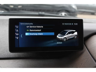 BMW i3 BMW i3 S iPerformance 94Ah 33 kWh / Full option! / Panoramadak / Camera / Keyless / 20'' / Warmtepomp / Harman Kardon / Apple CarPlay / DAB / Getint glas / Stoelverwarming / ACC - afbeelding nr 14