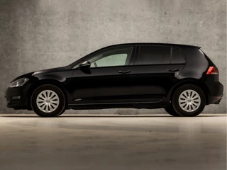Volkswagen Golf Volkswagen Golf 1.6 TDI Sport Automaat (SCHERM, LOGISCH NAP, CRUISE, GETINT GLAS, SPORTSTOELEN, ARMSTEUN, SPORTSTOELEN, NIEUWE APK, ELEK PAKKET, NIEUWSTAAT) - afbeelding nr 2