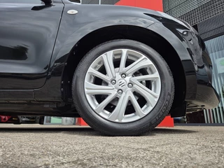 Suzuki Swift Suzuki Swift 1.2 83pk Select SmartHybrid | Camera | Carplay | Climate - afbeelding nr 10