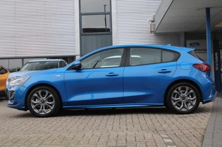 Ford Focus Ford Focus 1.0 EcoBoost Hybrid ST-Line 125pk | Driver Assistance Pack | Matrix LED koplampen | SYNC 4 Navigatie | Draadloos Carplay/Android auto | Camera - afbeelding nr 10