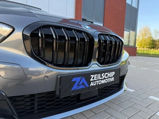 BMW 1 Serie BMW 1-serie 120i High Executive M-Sportpakket|Pano|Trekhaak| - afbeelding nr 30