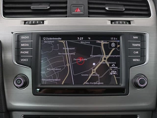 Volkswagen Golf Volkswagen Golf 1.0 TSI Business Edition Connected | Automaat |  Camera | Navigatie | Trekhaak | Climate control | Sportstoelen | Cruise control | Parkeerhulp | Bluetooth - afbeelding nr 11