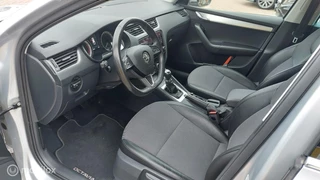 Škoda Octavia Skoda Octavia Combi 1.0 TSI Greentech Business Edition Plus - afbeelding nr 9