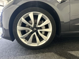 Tesla Model 3 | Wit leer interieur | - afbeelding nr 2