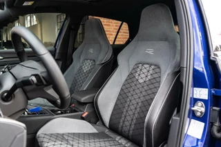 Volkswagen Golf Volkswagen Golf 1.5 eTSI R-Line Pano / HUD / Camera - afbeelding nr 9
