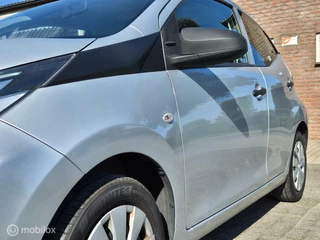Toyota Aygo Toyota Aygo 1.0 VVT-i x-fun Airco CV Elek ramen Led - afbeelding nr 26