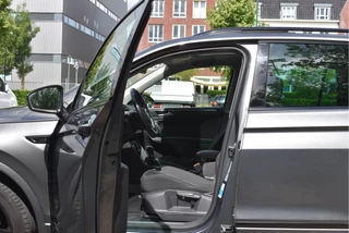 Volkswagen Tiguan | Pano.dak | 360 gr. camera | Elekt.trekhaak | Keyless | Virtual cockpit | Uniek - afbeelding nr 50