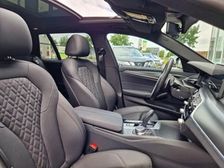 BMW 5 Serie BMW 5-serie Touring 530e /Laser /Pano /HUD /Garantie - afbeelding nr 17