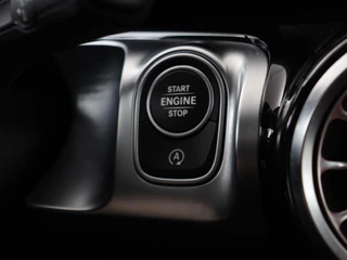 Mercedes-Benz GLB Mercedes-Benz GLB-klasse 200 Business Solution AMG 7-persoons | Panoramadak | Trekhaak | Stoelverwarming | Matrix LED | Memory | Keyless | Camera | Navigatie - afbeelding nr 12