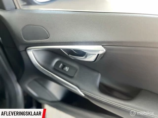 Volvo V40 Volvo V40 2.0 T4 R-Design - afbeelding nr 30