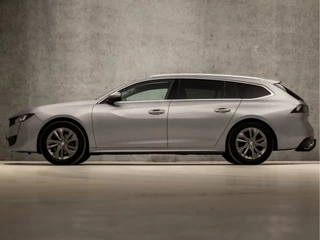 Peugeot 508 Peugeot 508 SW 1.6 PureTech Sport 181Pk Automaat (APPLE CARPLAY, GROOT NAVI, 360 CAMERA, LEDER, SPORTSTOELEN, ADAPTIVE CRUISE, KEYLESS, LED KOPLAMPEN, NIEUWE APK, NIEUWSTAAT) - afbeelding nr 2