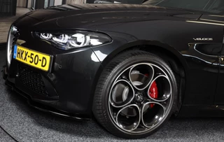 Alfa Romeo Giulia Alfa Romeo GIULIA 2.0 T GME AWD Tributo Italiano / FACELIFT / Digital Cockpit / Acc / HK / Leder / Elek Stoelen / Camera / 19 Inch - afbeelding nr 52