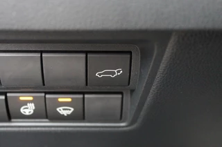 Toyota Yaris Cross Toyota Yaris Cross 1.5 Hybrid Dynamic | Navi | HUD | El. Achterklep | Keyless Entry - afbeelding nr 25