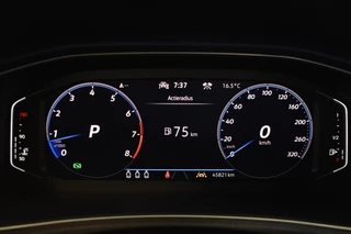Volkswagen T-Roc CAMERA/BEATS/AKRAPOVIC/TREKHAAK - afbeelding nr 36