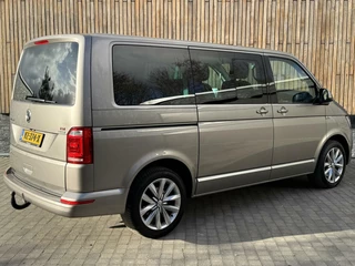 Volkswagen Transporter Volkswagen Transporter Multivan 2.0 TDI DSG 204pk | Schuifdak | Stoelverwarming | Climate control | Cruise control | Dodehoek detectie | Trekhaak | LED koplampen | Elektrische schuifdeuren | Parkeersensoren voor en achter | Achteruitrijcamera - afbeelding nr 2