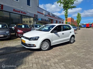 Volkswagen Polo VOLKSWAGEN POLO 1.0 TREND AIRCO/NAVIGATIE/CRUISCONTROLL - afbeelding nr 1