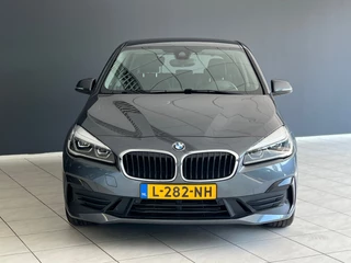 BMW 2 Serie BMW 2-serie Active Tourer 225xe iPerformance Business Editon Plus NL AUTO - afbeelding nr 2