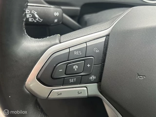 Volkswagen Tiguan Volkswagen Tiguan 1.5 TSI Life 2022 Trekhaak 20 inch N.A.P - afbeelding nr 17